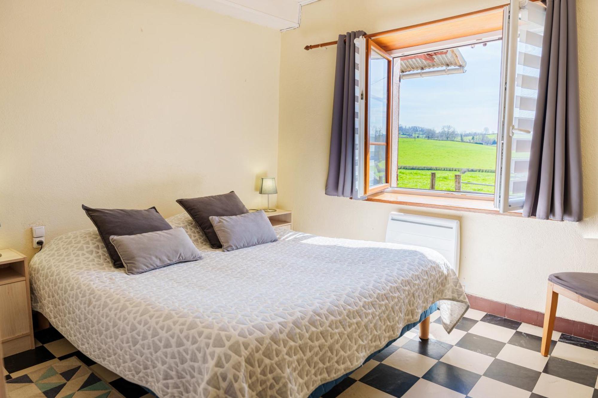 Gite Du Manoir Saint-Germain-des-Champs Εξωτερικό φωτογραφία